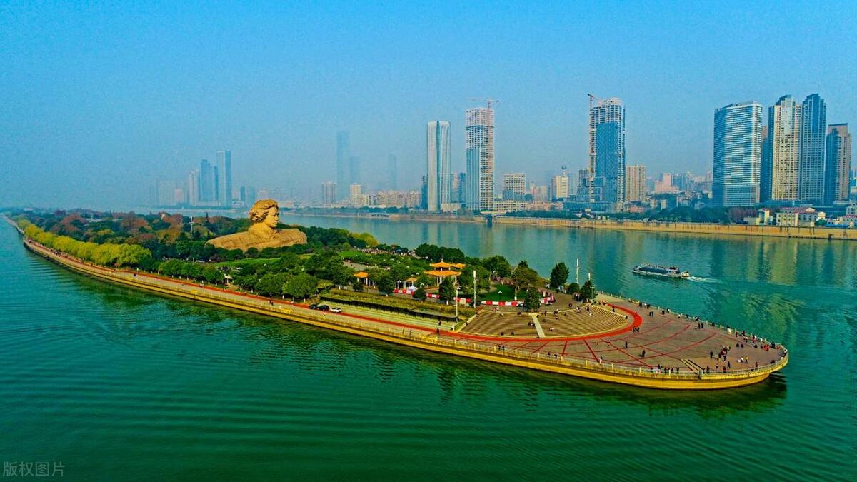 国务院国资委印发《关于新时代中央企业高质量推进品牌建设的意见》